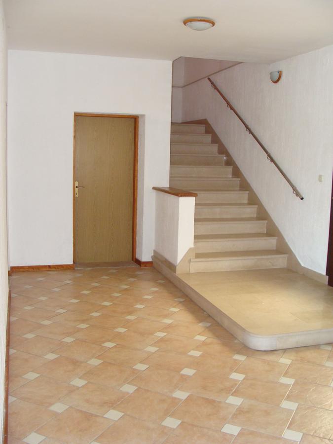 Trim Rooms And Apartments Ловіште Екстер'єр фото